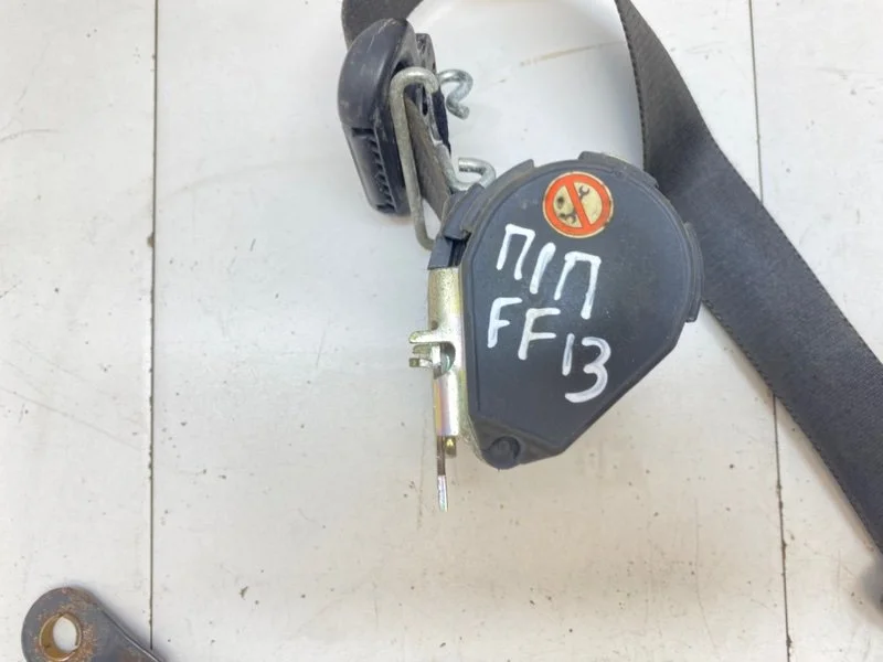 Ремень безопасности передний правый Ford Focus 1 - миниатюра 3