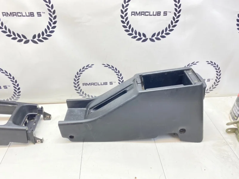 Подлокотник Nissan Almera n15 КУПЕ 1.4 GA14 1996 - миниатюра 9