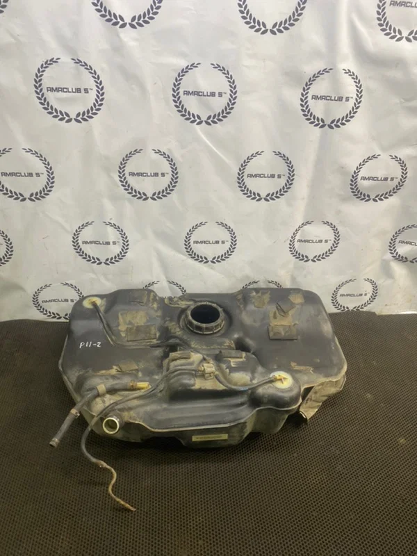 Бензобак Nissan Primera P11 1.6 GA16 1999 - миниатюра 2