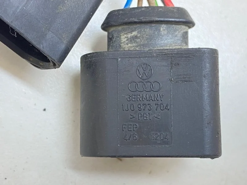 Лямбда-зонд нижний Skoda Octavia 2 A5 (1Z) 1.6 BLF - миниатюра 5