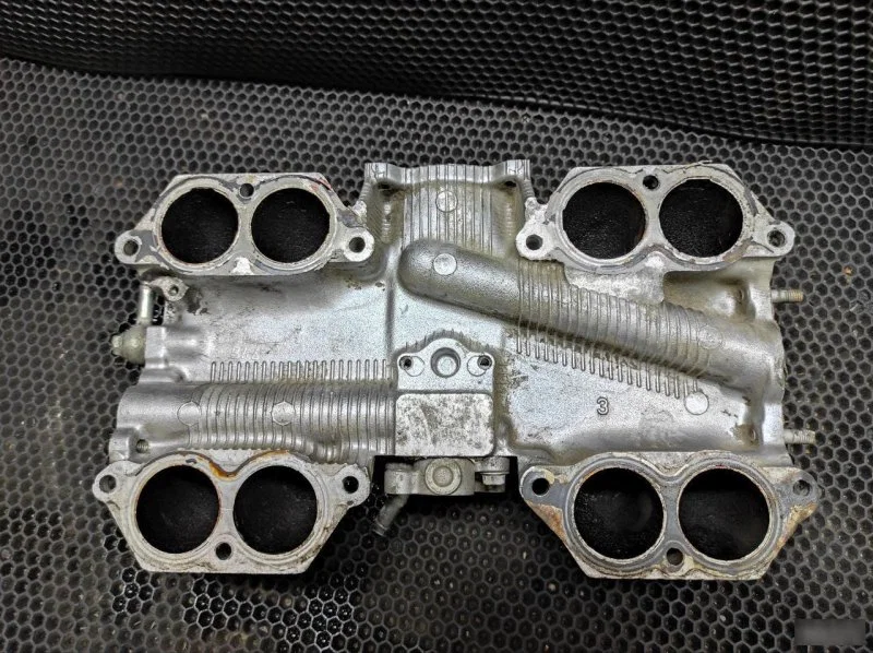 Впускной коллектор Toyota 1UZ-FE - миниатюра 3