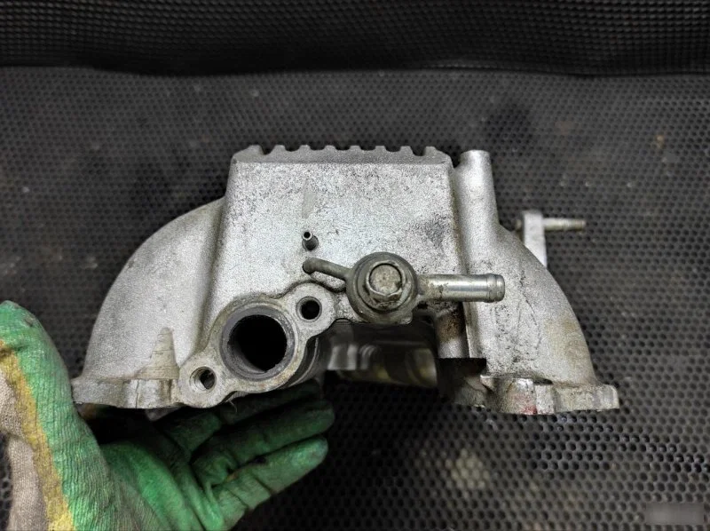 Впускной коллектор Toyota 1UZ-FE - миниатюра 5