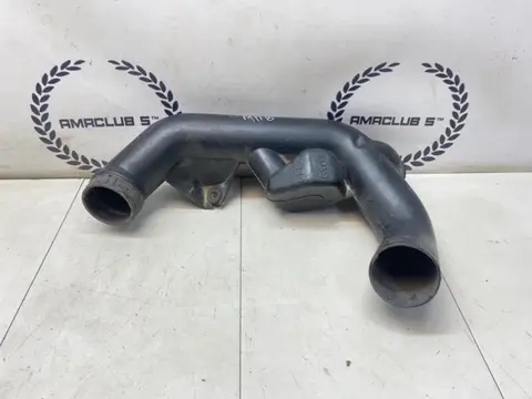 Патрубок воздушный Mazda MPV (LW) 2.5 GY-DE 2001
