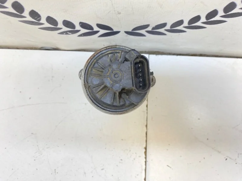 Клапан EGR Opel Vectra B 1.6 X16XEL 1999 - миниатюра 2