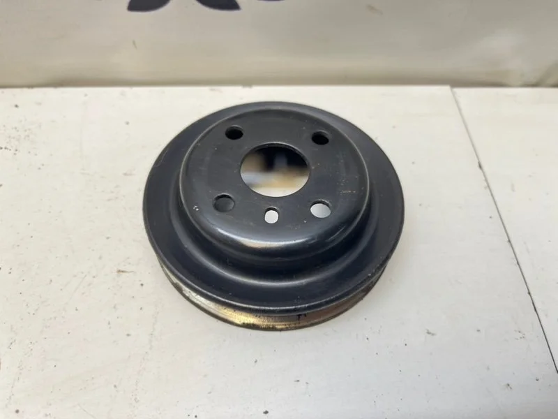 Шкив помпы Hyundai Santamo 1 2.0 C4CP 1998 - миниатюра 5