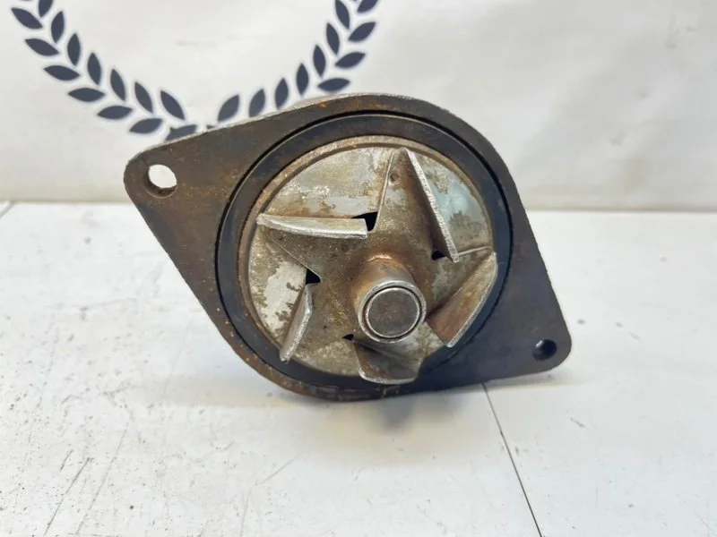 Насос водяной DongFeng 1074 (EQ) 4.5 ISDE140-30 - миниатюра 5