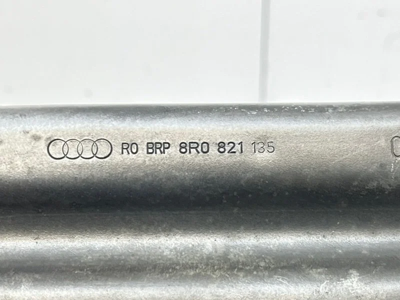 Кронштейн крыла передний левый Audi Q5 (8R) 2012 - миниатюра 7