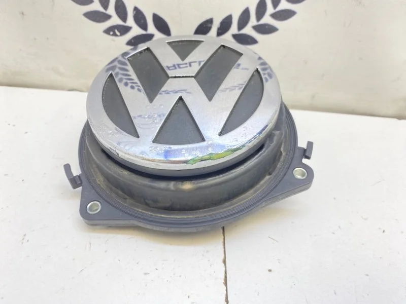 Ручка двери багажника Volkswagen Passat 6 (B6) - миниатюра 2