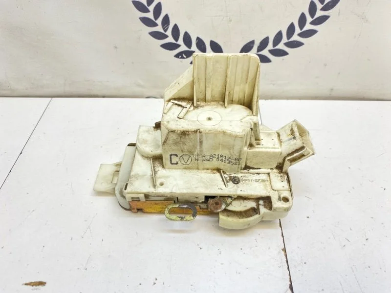 Замок двери передний правый Ford Focus 1 (MK1)