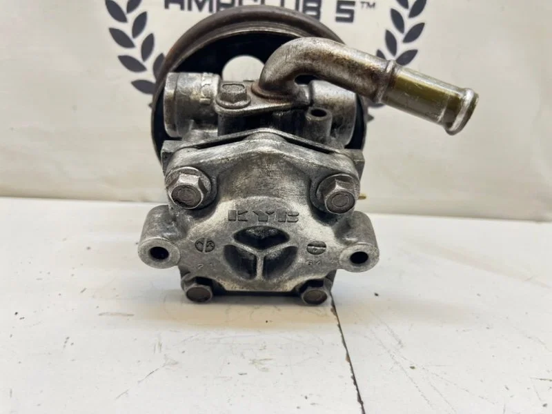 Насос гур Nissan Vanette 4 (S21) 1.8 F8 2001 - миниатюра 5