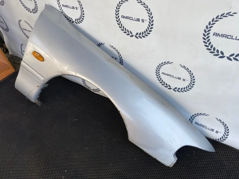 Крыло переднее правое Mazda 626 (GE) 1993 - миниатюра 5