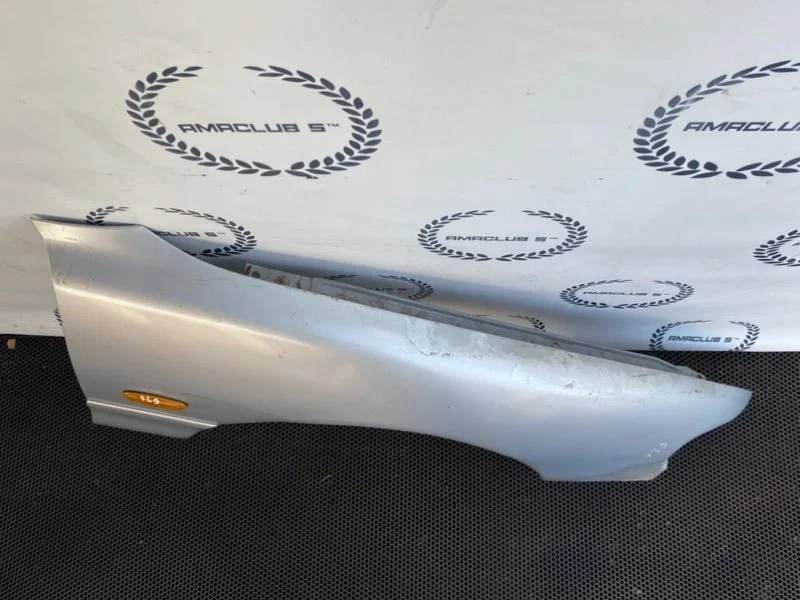 Крыло переднее правое Mazda 626 (GE) 1993 - миниатюра 7