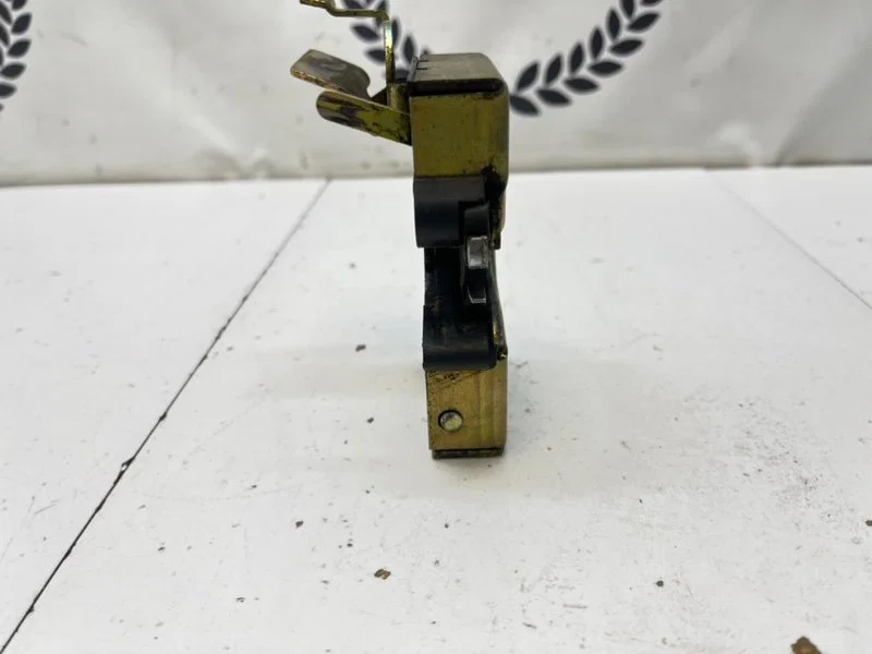 Замок двери передний правый Chery Amulet 1 (A15) - миниатюра 5