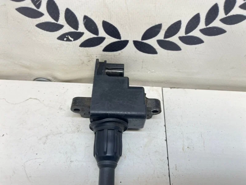 Катушка зажигания Nissan Cefiro 2 (A32) 2.5 VQ25DE - миниатюра 4