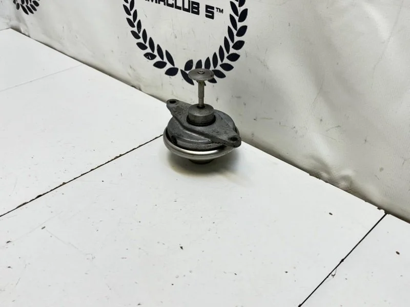 Клапан EGR Opel Vectra (B) 2.0 X20DTH 2000 - миниатюра 3