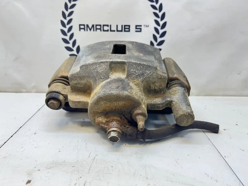 Суппорт передний правый Mazda 626 (GE) 1993 - миниатюра 2
