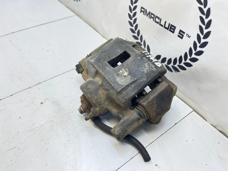Суппорт передний правый Mazda 626 (GE) 1993 - миниатюра 4