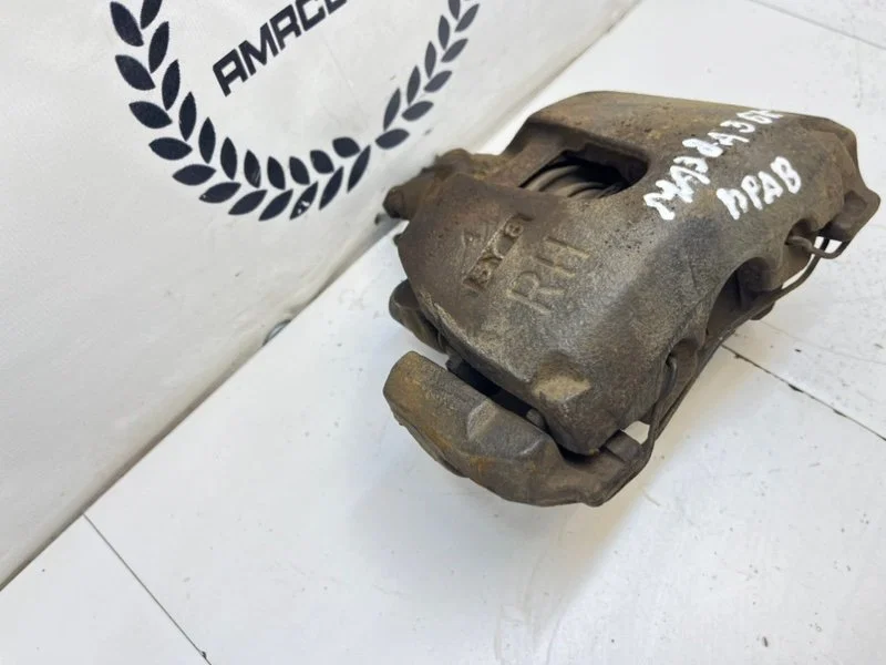 Суппорт передний правый Mazda 3 (BK) 2008 - миниатюра 5