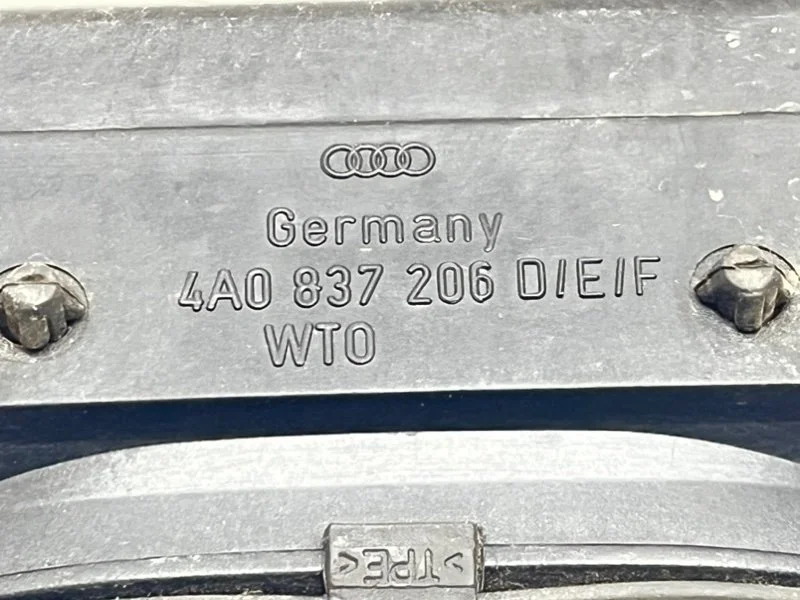 Ручка двери внешняя передняя правая Audi 80 (B3) - миниатюра 9
