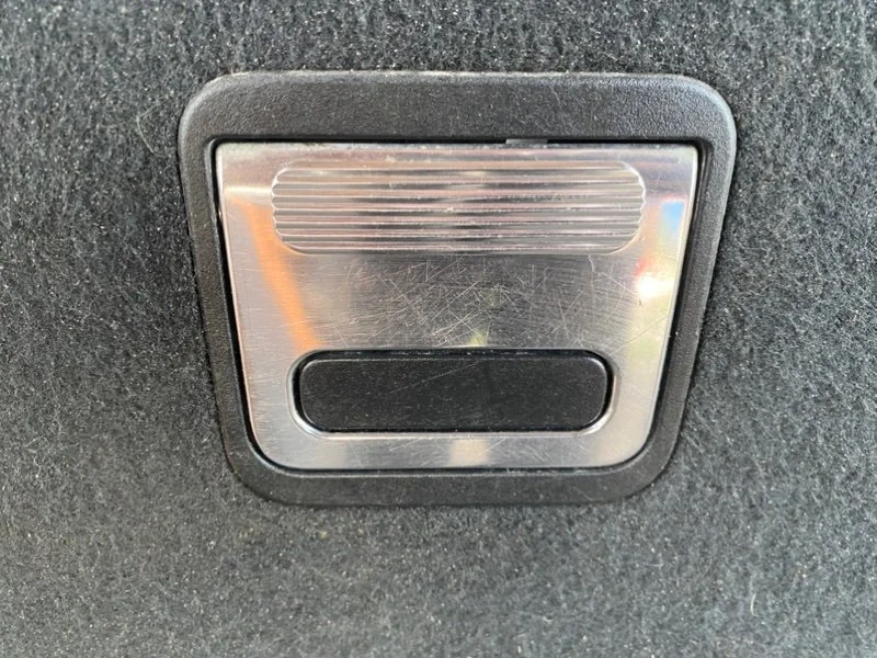 Пол багажника Mercedes-Benz Ml-Class (W164) 2007 - миниатюра 5