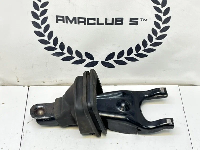 Вилка сцепления Mazda 626 (GE) 1.8 FP 1995