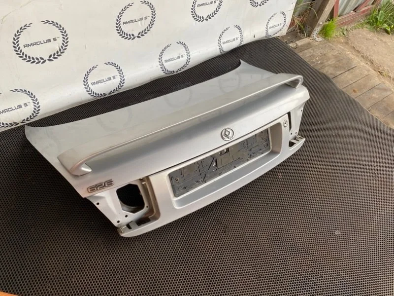 Крышка багажника Mazda 626 (GF) 1997 - миниатюра 4
