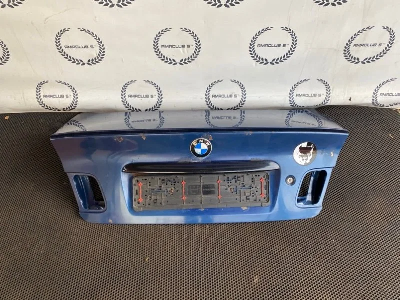Крышка багажника BMW 3-Series (E46) 2000 - изображение 1