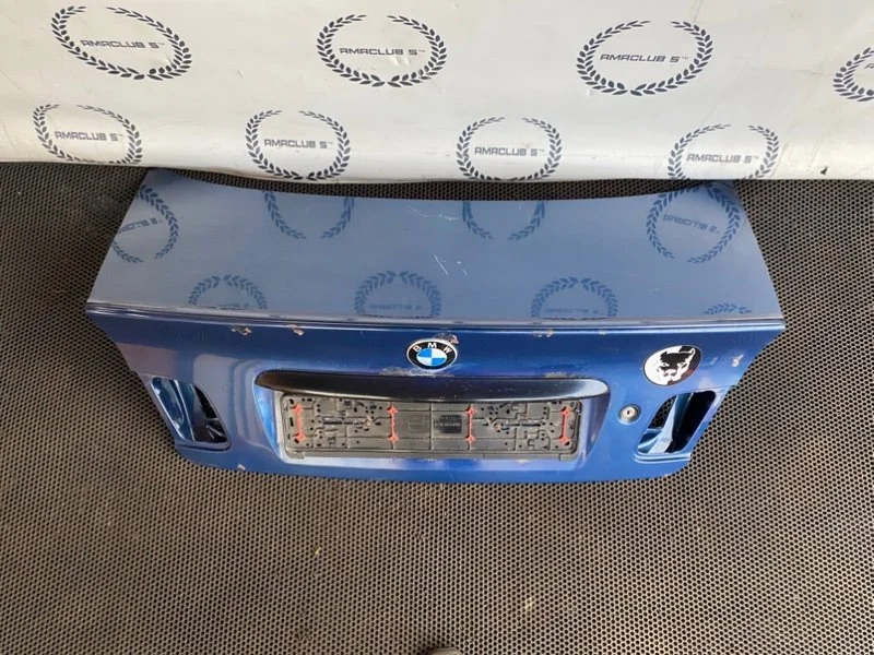 Крышка багажника BMW 3-Series (E46) 2000 - миниатюра 2