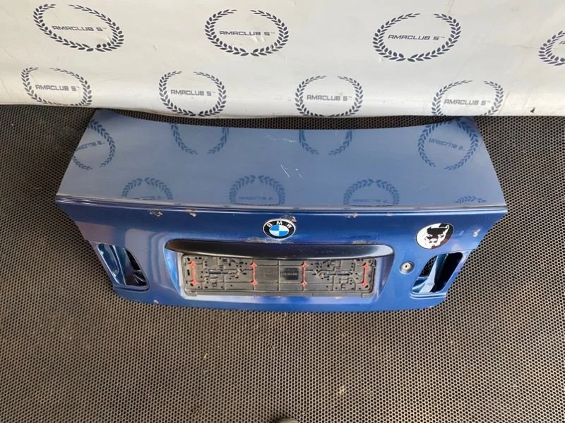 Крышка багажника BMW 3-Series (E46) 2000 - миниатюра 2