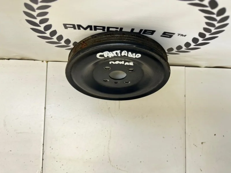 Шкив помпы Hyundai Santamo 1 2.0 G4CP 1998 - миниатюра 3