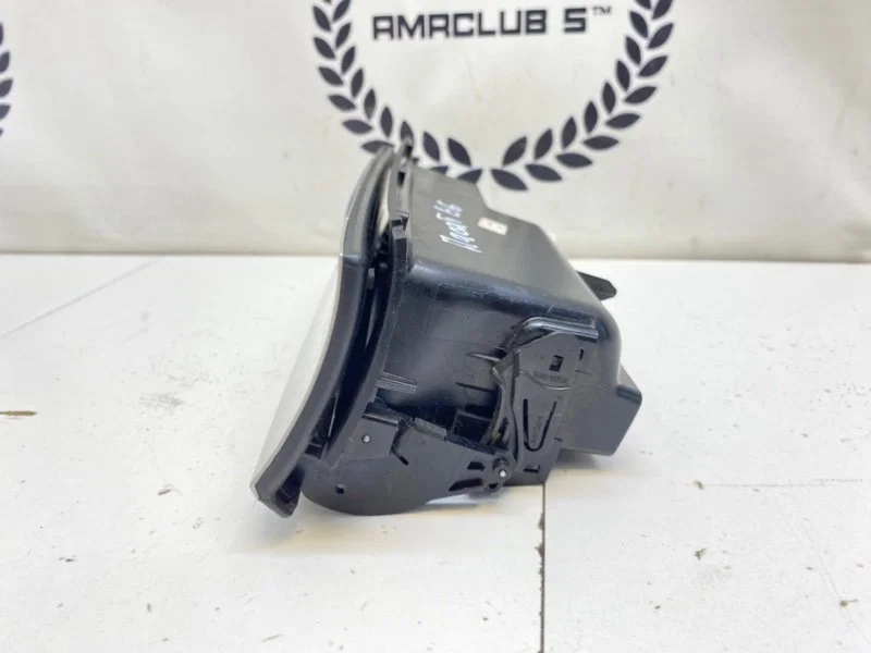 Пепельница Volkswagen Passat 6 (B6) 2008 - миниатюра 10