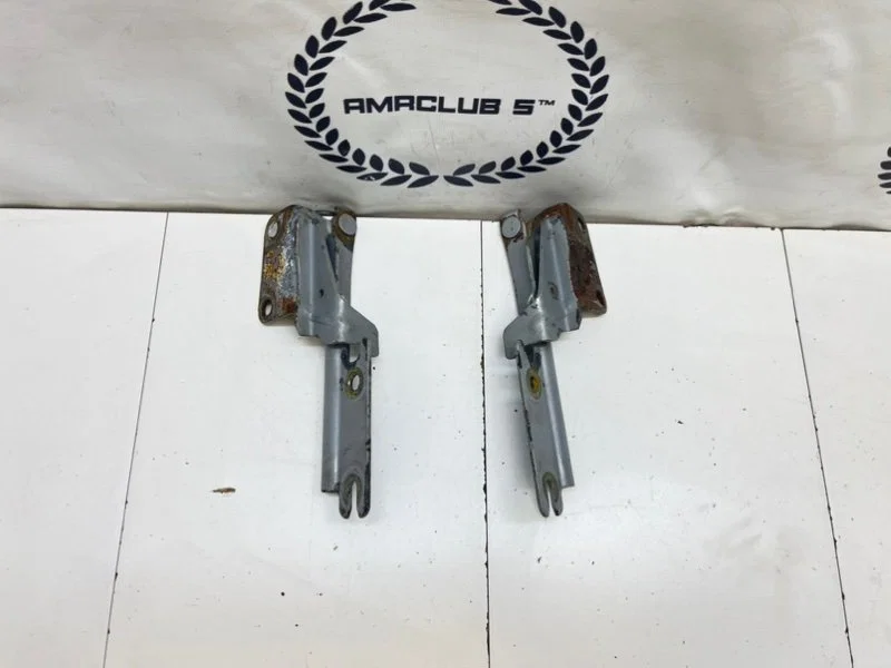 Петли капота Mazda 626 (GE) 1995 - миниатюра 2