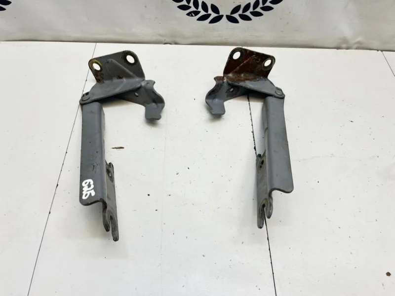 Петли капота Mazda 626 (GE) 1995 - миниатюра 9