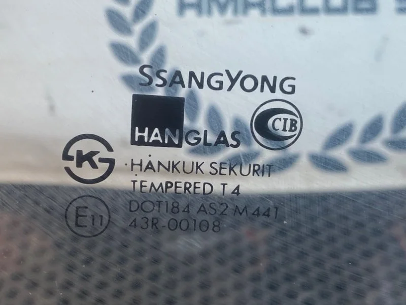Стекло двери заднее правое SsangYong Rexton 1 - миниатюра 5