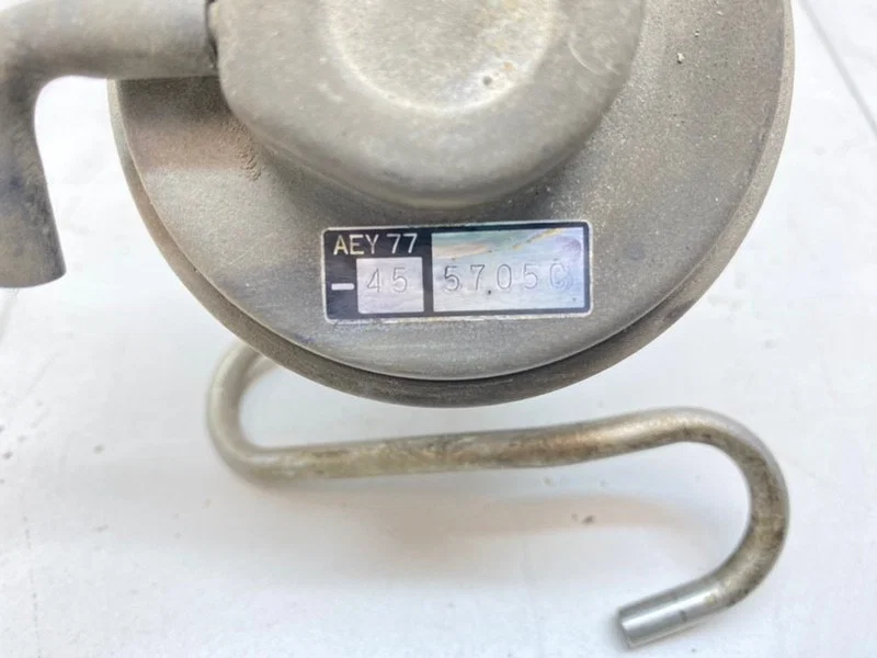 Клапан EGR Nissan Almera n15 КУПЕ 1.4 GA14 1996 - миниатюра 4