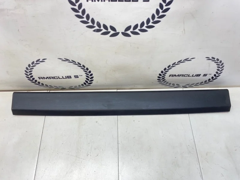 Накладка крышки багажника Land Rover Range Rover - миниатюра 2
