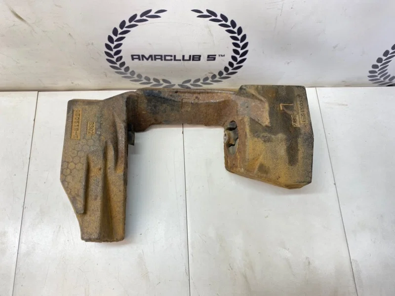 Противовес левый Land Rover Range Rover Sport L320 - миниатюра 2
