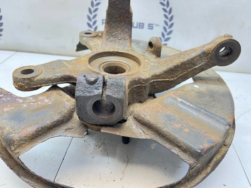 Кулак передний правый Mazda CX-7 2.3 L3-VDT 2008 - миниатюра 6