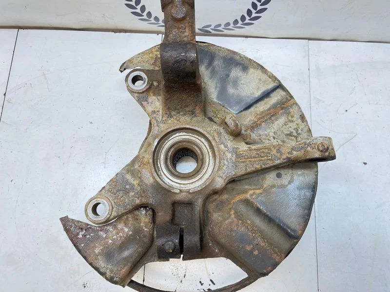 Кулак передний правый Mazda CX-7 2.3 L3-VDT 2008 - миниатюра 7