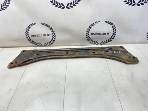 Кронштейн подрамника Mazda MPV (LW) 2.5 GY-DE 2001