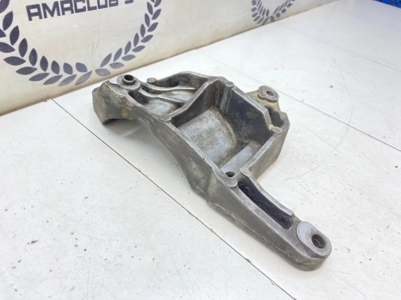 Кронштейн генератора Mazda MPV (LW) 2.5 GY-DE 2001 - миниатюра 7
