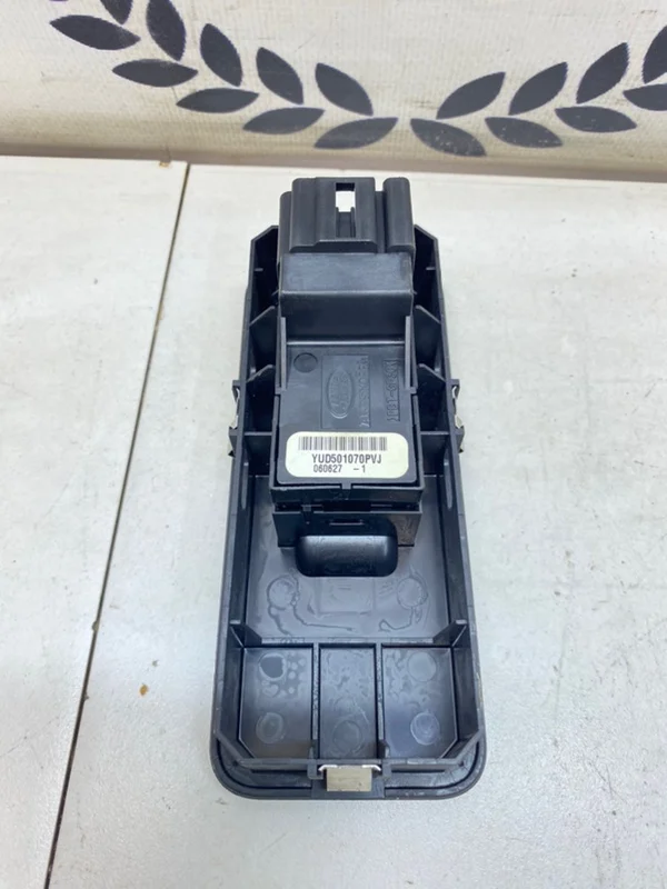 Кнопка стеклоподъемника Land Rover Range Rover - миниатюра 5