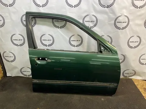 Дверь передняя правая Nissan Primera P11 1.6 GA16