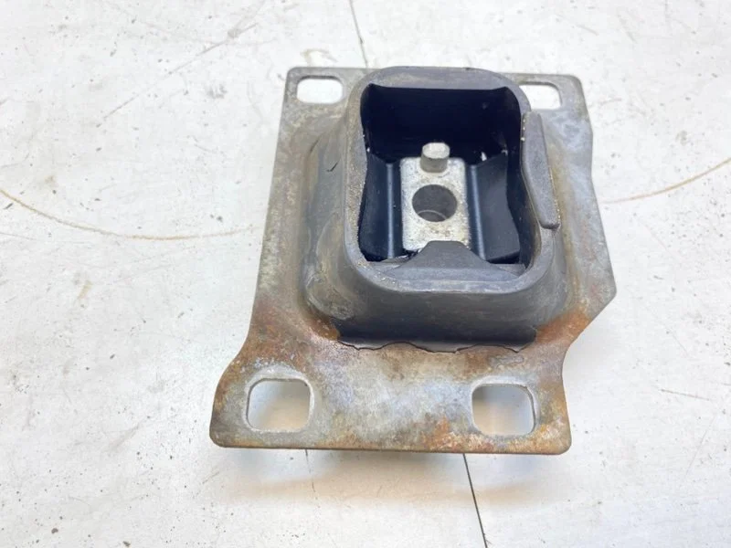 Подушка кпп Ford Focus 1 СЕДАН 1.8 ZETEC 2003 - миниатюра 10
