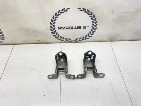 Петли передней правой двери Mazda CX-7 2.3 L3-VDT