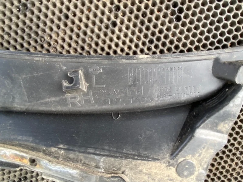 Жабо Nissan Almera n15 КУПЕ 1.4 GA14 1996 - миниатюра 8
