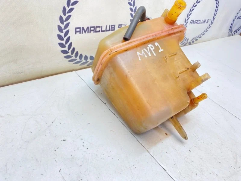 Расширительный бачок Mazda MPV (LW) 2.5 GY-DE 2001 - миниатюра 2