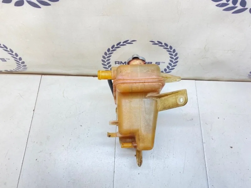 Расширительный бачок Mazda MPV (LW) 2.5 GY-DE 2001 - миниатюра 5