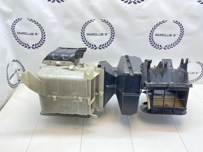 Корпус печки Nissan Almera n15 КУПЕ 1.4 GA14 1996 - миниатюра 8