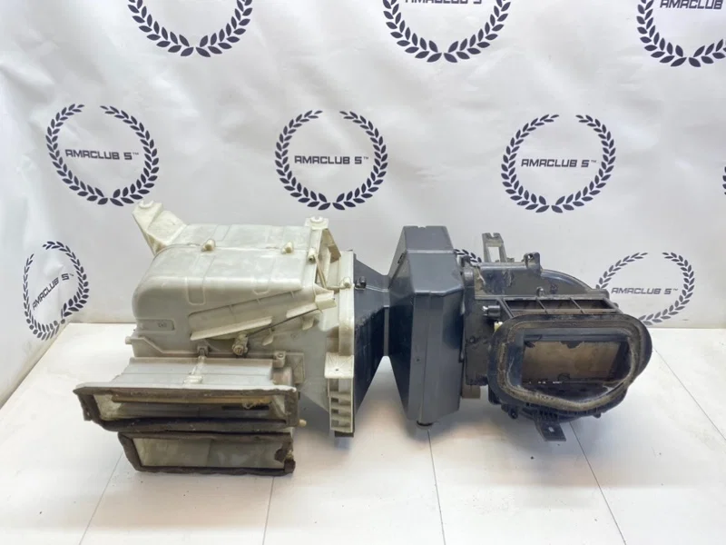 Корпус печки Nissan Almera n15 КУПЕ 1.4 GA14 1996 - миниатюра 9
